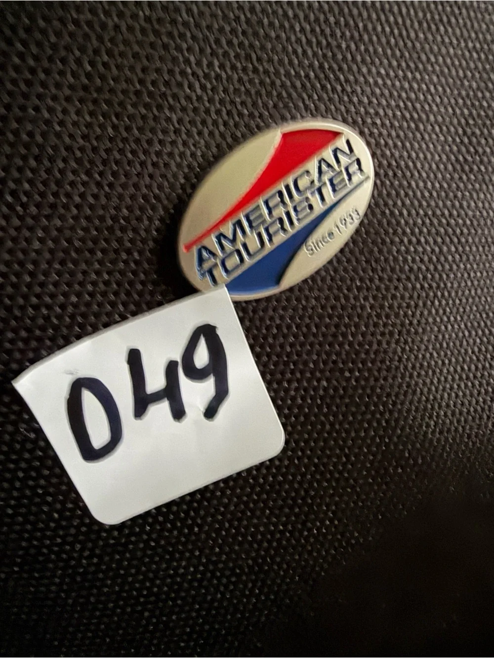 American Tourister durable black